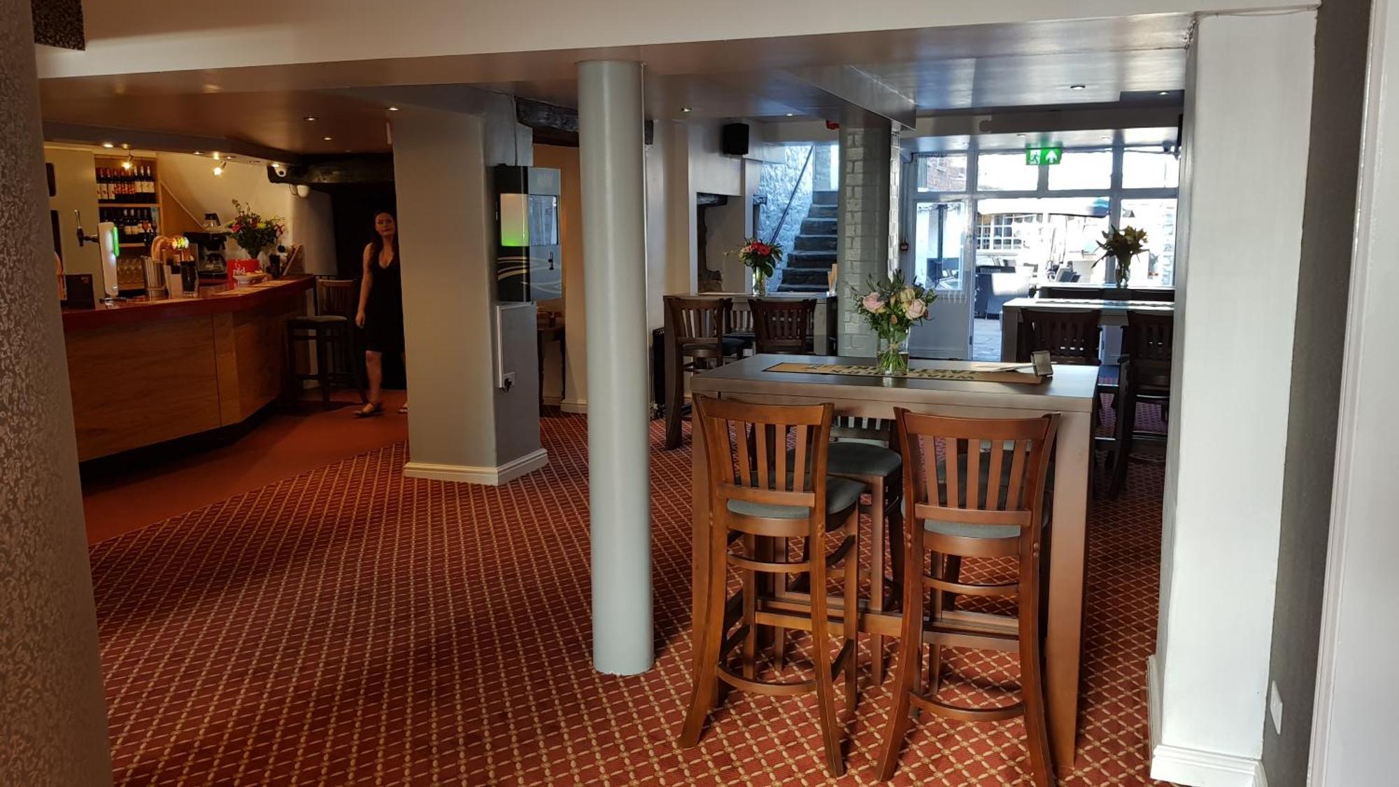 The Portcullis Hotel Chipping Sodbury Kültér fotó